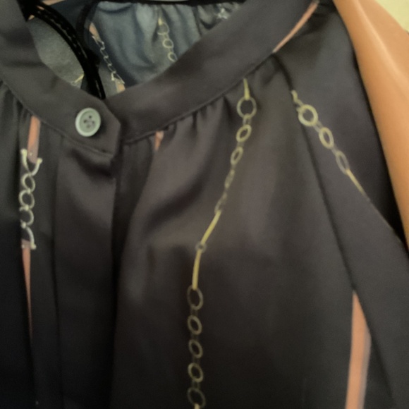 Blouse tops - Picture 4 of 11